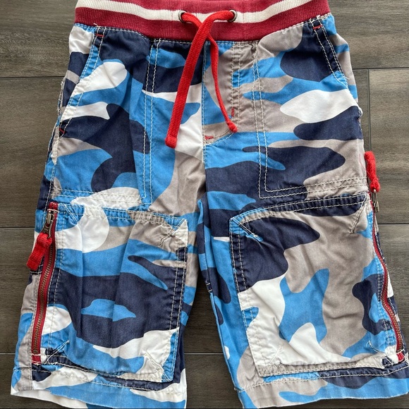 Mini Boden Classic Techno Shorts & Matching Shirts Bundle - 4 yr - Picture 9 of 16